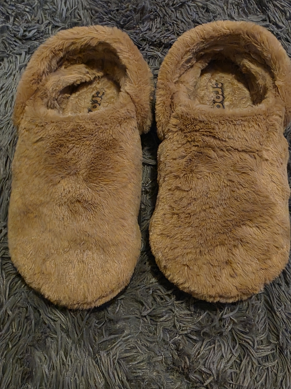 CROCS Fuzzy Slip-On Shoes in Brown Sz 7W